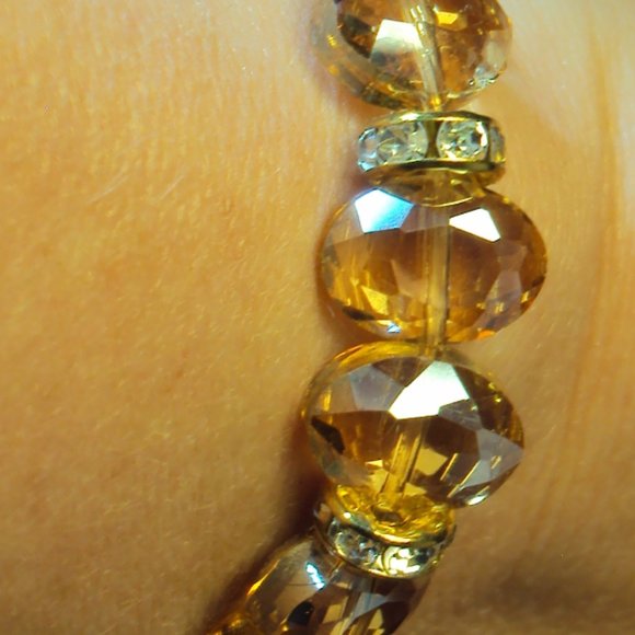 Austrian Crystal Stretch Bracelet Infused w/ Reiki - Picture 1 of 6